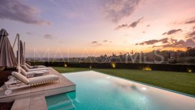 Villa for sale in La Quinta, Benahavis