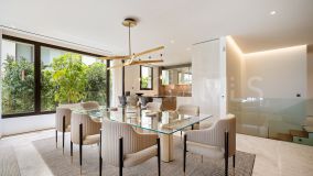 Duplex for sale in Marbella Golden Mile