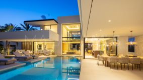 Casa en venta en Las Brisas, Nueva Andalucia