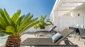 Nueva Andalucia 2 bedrooms penthouse for sale