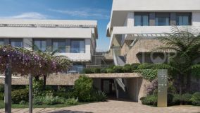 Apartamento con 2 dormitorios en venta en Estepona