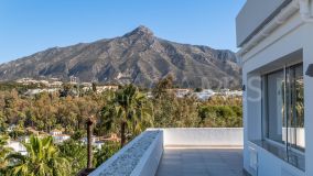 Atico en venta en Nueva Andalucia, Marbella