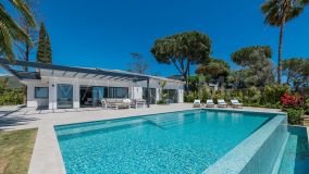 Villa for sale in Elviria, Marbella East