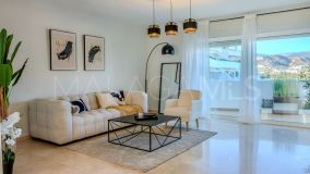 Apartamento en venta en Nueva Andalucia, Marbella