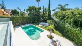Villa zu verkaufen in Nueva Andalucia, Marbella