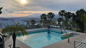 Villa for sale in Nueva Andalucia, Marbella