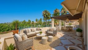 Apartment for sale in Las Alamandas, Nueva Andalucia