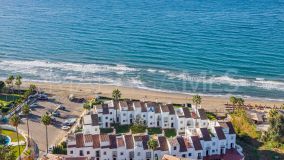 Adosado en venta en El Rosario, Marbella Este