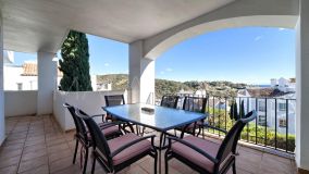 Apartamento en venta en Altos de La Quinta, Benahavis