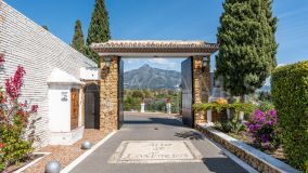 Radhus for sale in Los Toreros, Nueva Andalucia