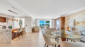 Apartamento en venta en Albatross Hill, Nueva Andalucia