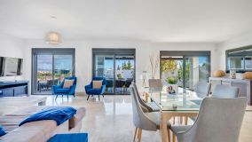 Villa en venta en Nueva Andalucia, Marbella