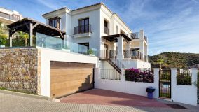 Villa zu verkaufen in Benahavis Hills Country Club