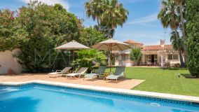 Villa for sale in San Pedro Playa, San Pedro de Alcantara