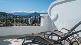 Radhus for sale in Aloha Pueblo, Nueva Andalucia