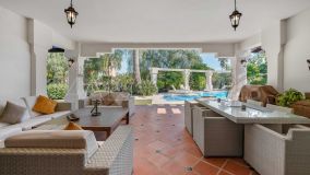 Villa for sale in Nueva Andalucia, Marbella