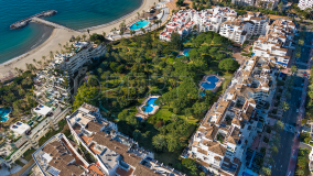 Luxurious 3-Bedroom Apartment in Malaga block, Playas del Duque, Puerto Banus, Marbella