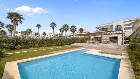 Villa for sale in New Golden Mile, Estepona East