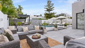 Villa for sale in Nueva Andalucia, Marbella