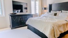 Villa for sale in Las Brisas del Golf, Nueva Andalucia
