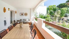 Ground floor apartment with 2 bedrooms for sale in Nueva Andalucia