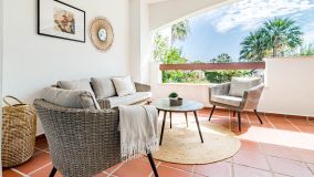 Markplanslägenhet for sale in Nueva Andalucia, Marbella
