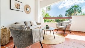 Nueva Andalucia, apartamento planta baja en venta de 2 dormitorios