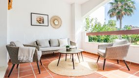 Markplanslägenhet for sale in Nueva Andalucia, Marbella