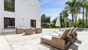 Villa for sale in Nueva Andalucia, Marbella