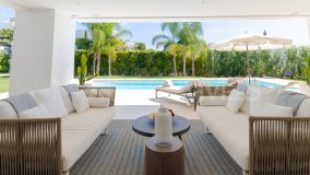 Villa for sale in Nueva Andalucia, Marbella