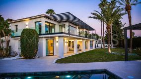 Villa for sale in Marbella Golden Mile