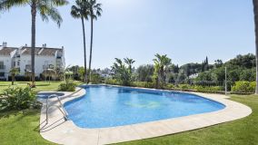 Radhus for sale in Marbella Golden Mile