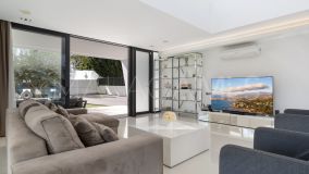 Casa en venta en La Cerquilla, Nueva Andalucia