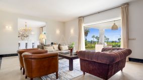 Casa en venta en Nueva Andalucia, Marbella