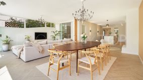 Nueva Andalucia, apartamento planta baja con 3 dormitorios en venta