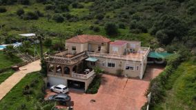 Villa en venta en Guadalobon, Estepona Oeste