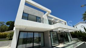 Villa for sale in Los Flamingos, Benahavis