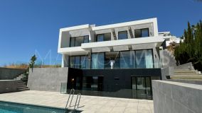 Villa for sale in Los Flamingos, Benahavis