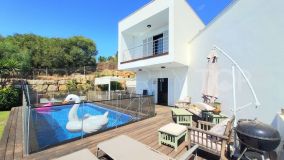 Villa in Torreguadiaro for sale