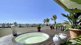 Atico en venta con 5 dormitorios en Marina de Sotogrande