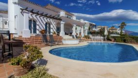 Villa for sale in La Paloma, Manilva