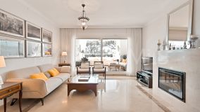 Ground Floor Apartment for sale in Los Monteros Palm Beach, Marbella East