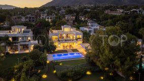 For sale Marbella Golden Mile villa with 5 bedrooms