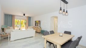 Appartement rez de chaussée for sale in Jardines de las Lomas, Marbella Golden Mile
