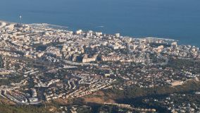 Commercial Premises for sale in Marbella - Puerto Banus