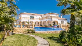 Villa en venta en Tarraula, 1.095.000 €