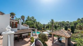 Villa for sale in El Paraiso, Estepona Öst