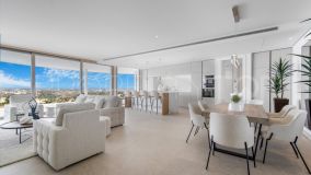 For sale 3 bedrooms penthouse in Benahavis Hills Country Club