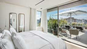 Villa for sale in Nueva Andalucia, Marbella