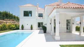 Villa for sale in Nueva Andalucia, Marbella